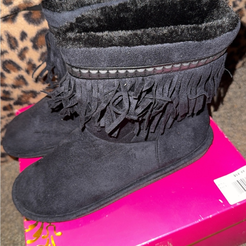 Candie's Black Fringe Winter Boots